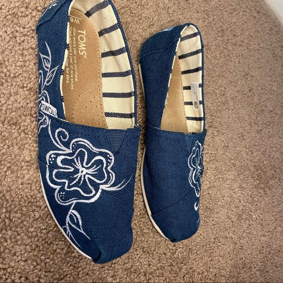 Toms blue slip on shoes 6 - Picture 5 of 9